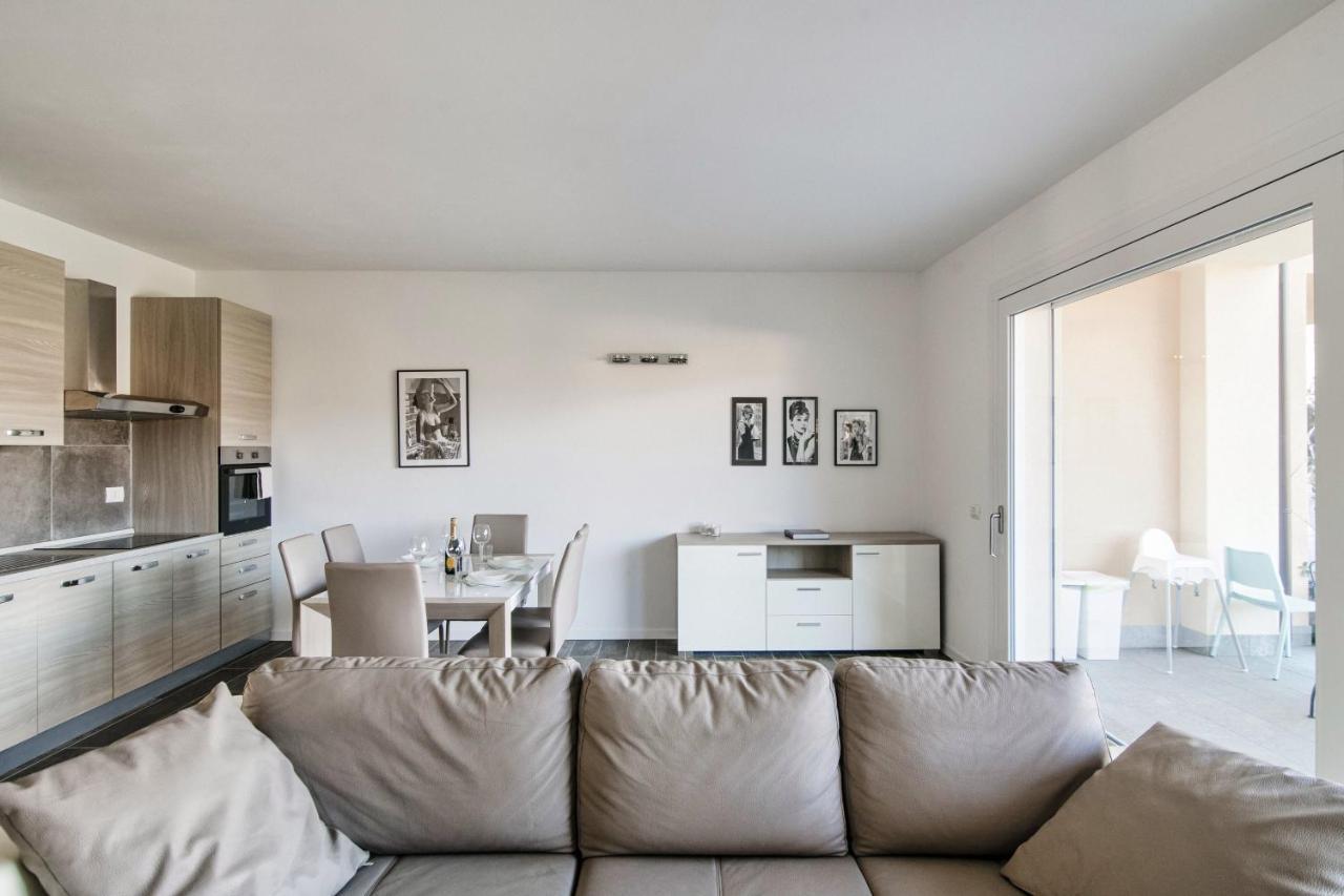 Silvia Lenno House - The House Of Travelers Appartement Buitenkant foto